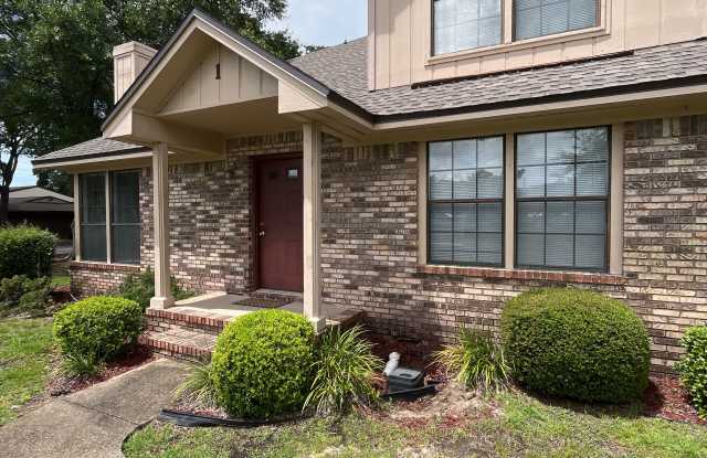 1100 Crosswinds Landing Unit 1 photos photos