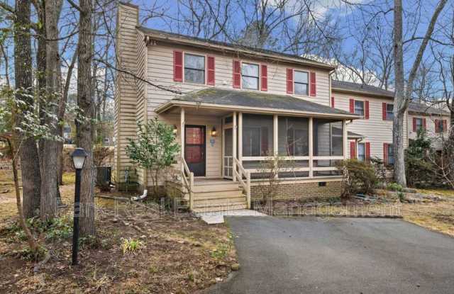 205 W Poplar Ave photos photos