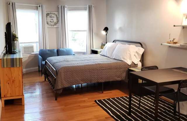 168 Winthrop Rd. - 168 Winthrop Road, Brookline, MA 02445