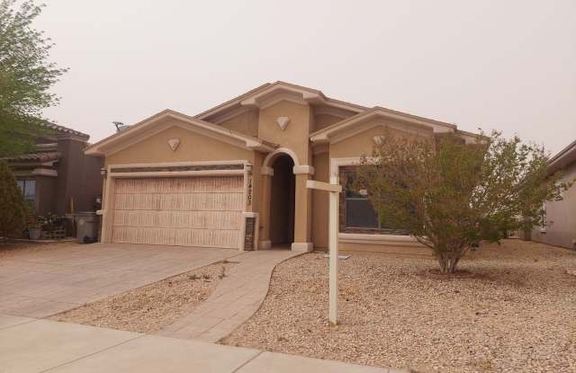 3 bedroom 2 bathroom beautiful rental ! Available now! photos photos