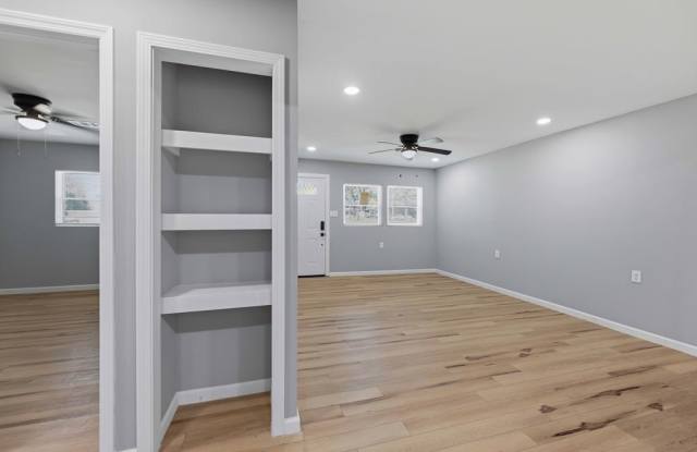 1501 18th Avenue - B Gallery 4