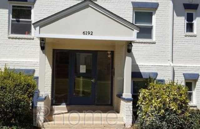 6192 Greenwood Dr - 6192 Greenwood Drive, Seven Corners, VA 22044