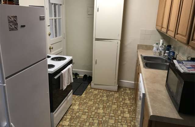 1609 Kenilworth ave - 1 photos photos