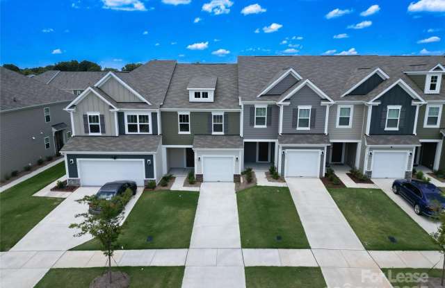 2744 Yeager Drive NW Gallery 2