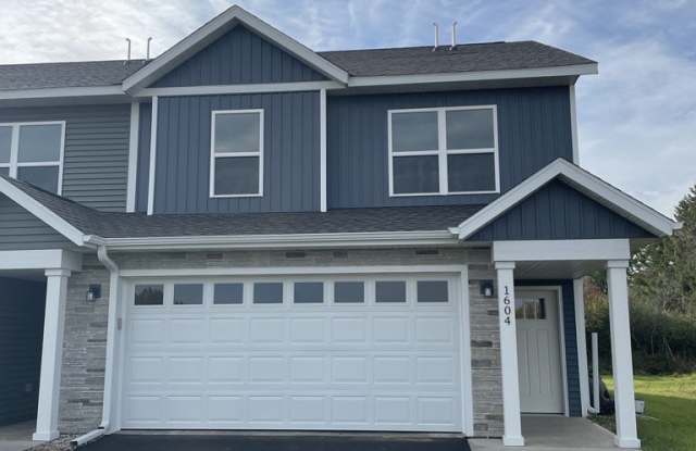 1604 East 23rd Street - 1604 East 23rd Street, Marshfield, WI 54449 1604 East 23rd Street - 1604 East 23rd Street, Marshfield, WI 54449