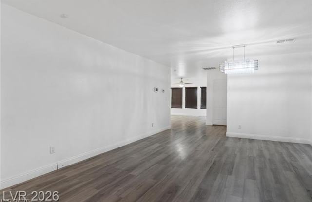 6109 Brenneman Street Gallery 3