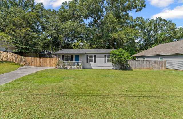 Adorable Cottage in Pinehurst photos photos