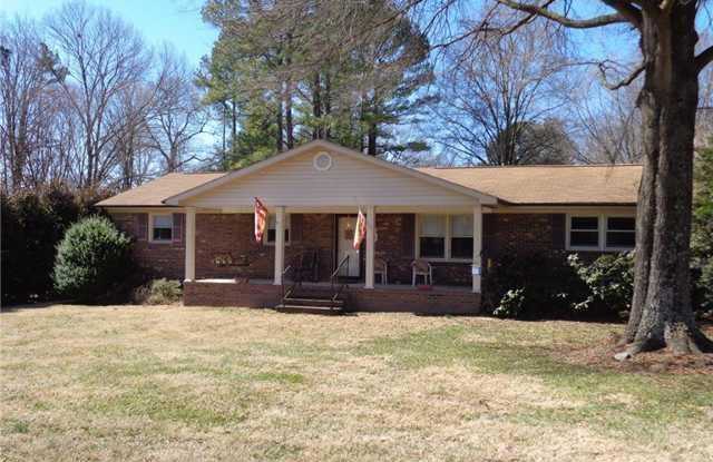 311 Island Drive photos photos