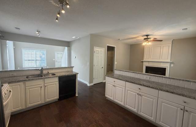 10905 Wittenridge Drive Gallery 3