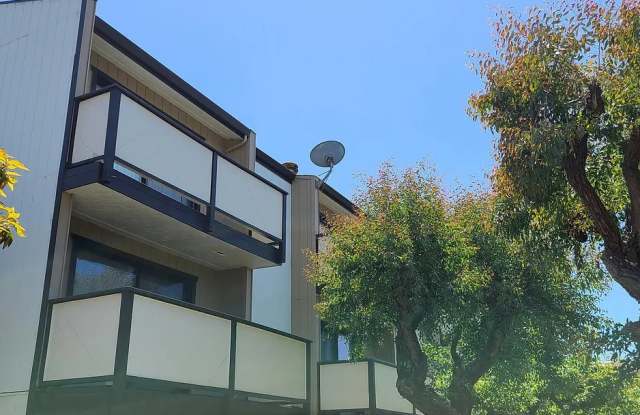 246 Willow Ave # 533 photos photos