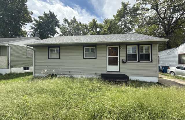 344 Shepley Dr photos photos