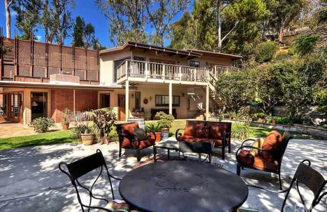 31701 Mar Vista Avenue - 31701 Mar Vista Avenue, Laguna Beach, CA 92651