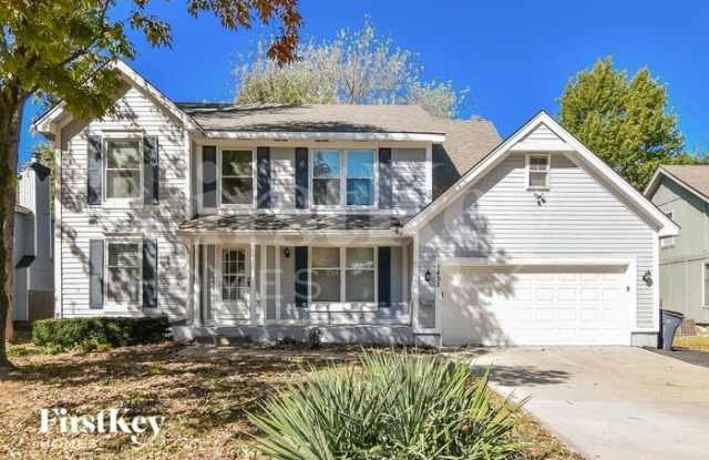 1432 East Sheridan Bridge Lane - 1432 East Sheridan Bridge Lane, Olathe, KS 66062