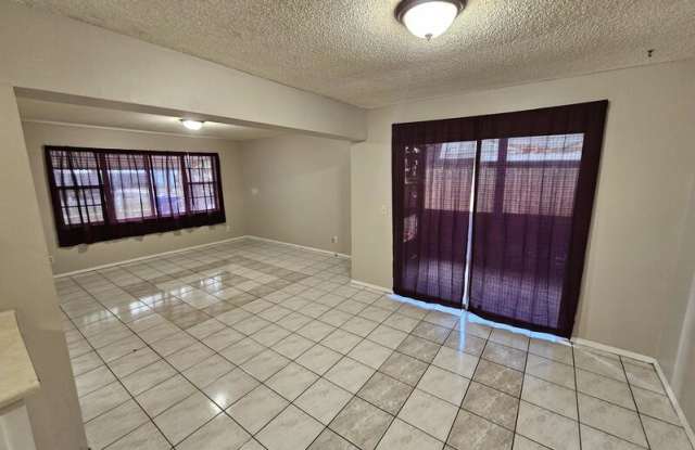 3275 Dryer Avenue Gallery 3