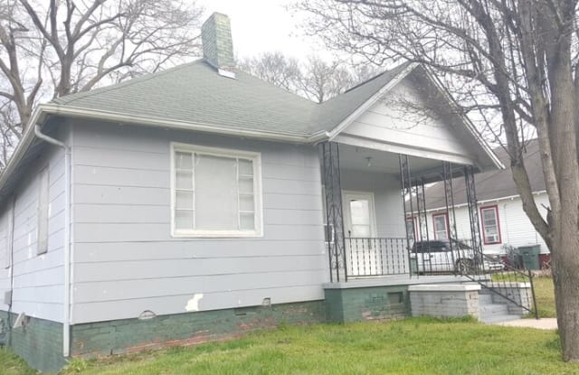 408 N Pear Street - 408 North Pear Street, Gastonia, NC 28054