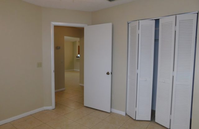 8754 Pinevalley Lane Gallery 3