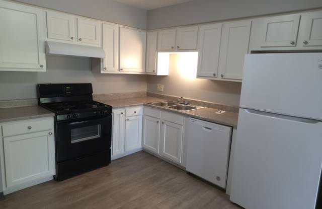 348 East Marquette Street - 5 photos photos