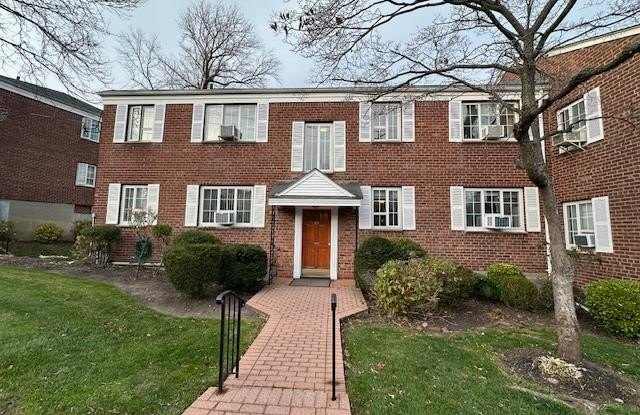 415 W Main Street unit: 101B photos photos