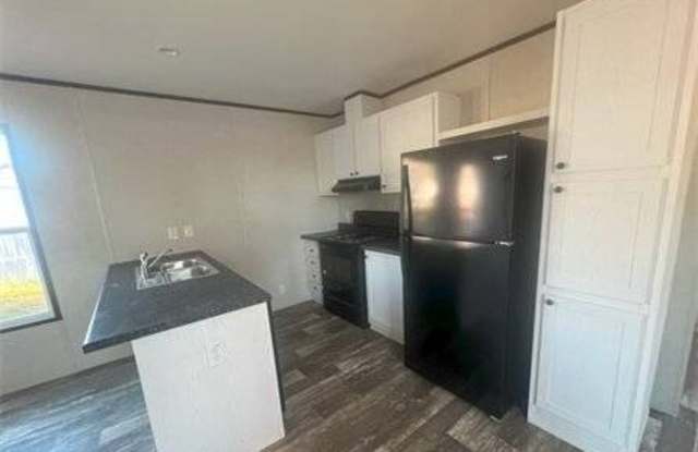 511 W Hillsboro St photos photos