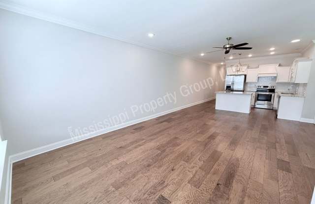 3BR/3.5BA For Rent Gallery 4