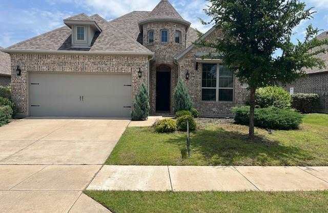 2112 Austin Lane photos photos