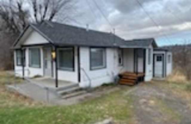 Charming 2 Bedroom Home on Corner Lot photos photos