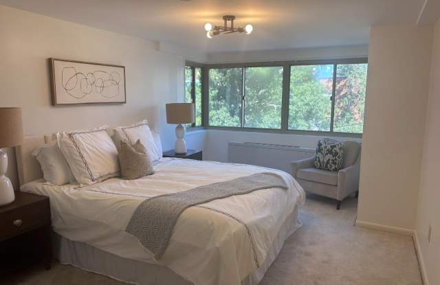 6445 LUZON Avenue NW unit: 501 Gallery 2
