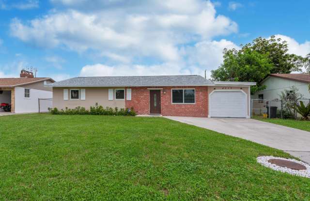 4317 Applecrest Drive photos photos