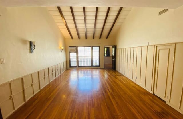 6170 1/2 West Olympic Boulevard - 6170 1/2 W Olympic Blvd, Los Angeles, CA 90035