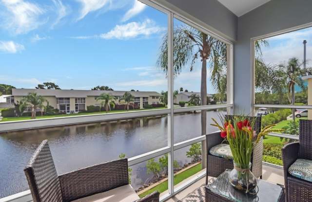 1860 Robalo Drive Gallery 2