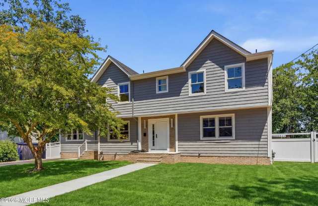 19 Roslyn Drive Gallery 2