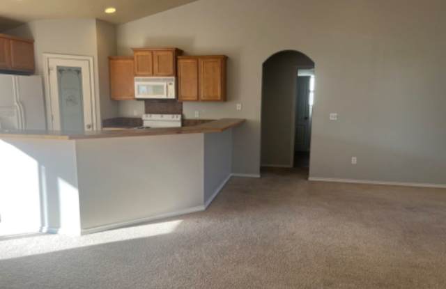 4311 N Buckboard Pl Gallery 2
