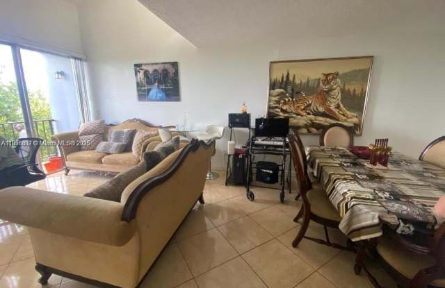 310 E Fontainebleau Blvd photos photos 310 E Fontainebleau Blvd photos photos