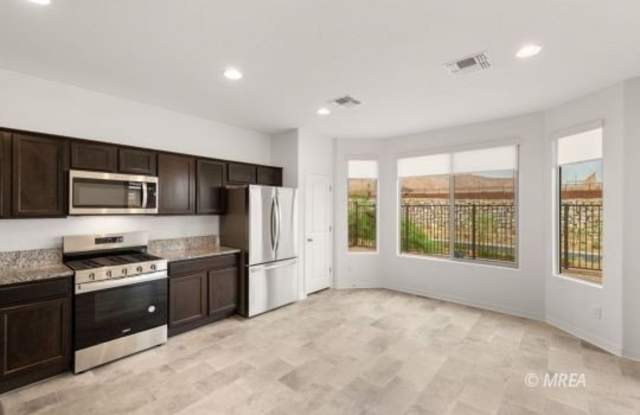 1353 Evening Breeze Ln Gallery 3