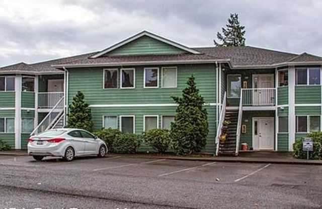 Large 2 bed/2 bath Condo in Walnut Grove - 322 East Bellis Fair Parkway, Bellingham, WA 98226