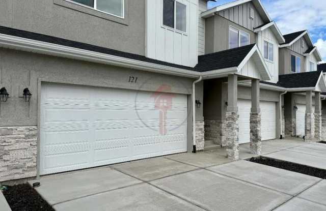 121 East 730 North - 121 East 730 North, Tooele, UT 84074