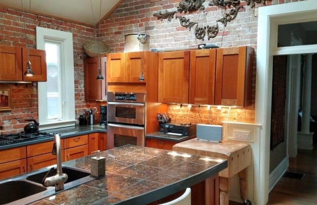 7124 Emerson Street - 7124 Emerson Street, Welby, CO 80229