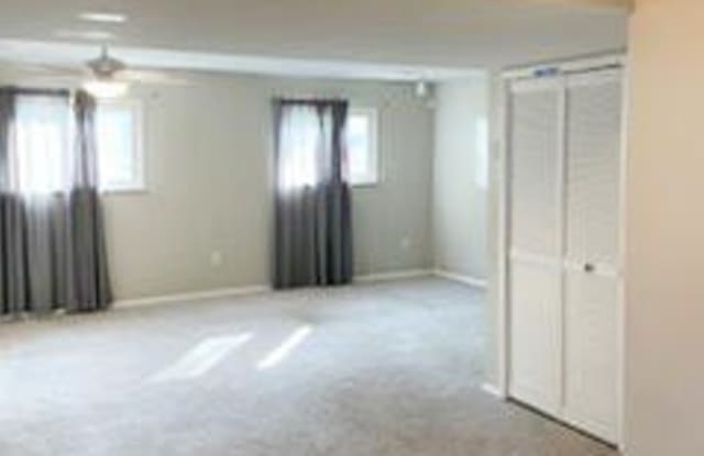 1745 David Court Court Gallery 3