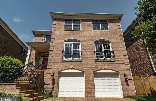 2202 HARITHY DRIVE - 2202 Harithy Drive, Dunn Loring, VA 22027