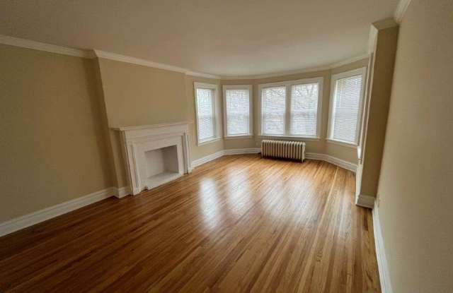 2221 West Arthur Avenue - 2221 West Arthur Avenue, Chicago, IL 60645