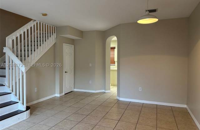 13741 SW 274th Ter Gallery 4