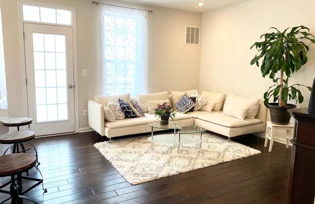 43157 WEALDSTONE TERRACE Gallery 2