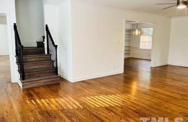 2112 N Hills Drive Gallery 4