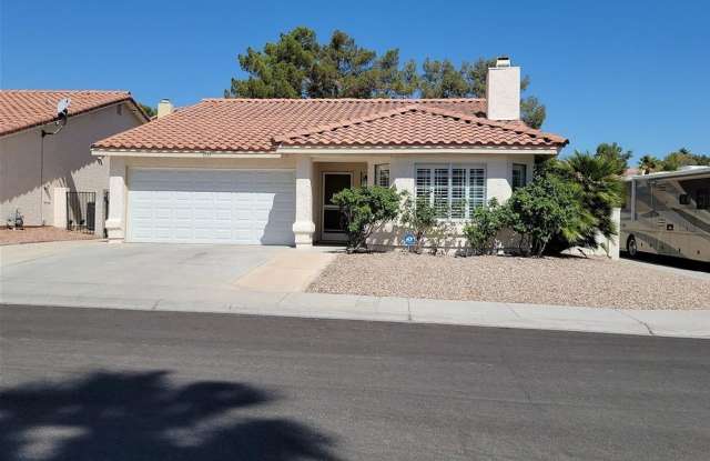 HIGHLY DESIRABLE "THE LAKES" COMMUNITY!! photos photos