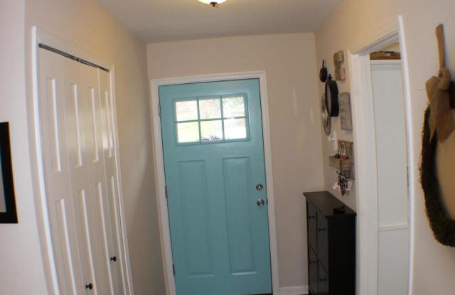 8502 GEORGIAN PLACE Gallery 2