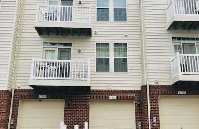 21702 PATTYJEAN TERRACE Gallery 2