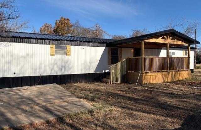 110 County Road 32150 Gallery 1