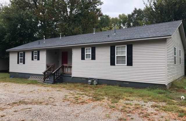 501 North Bradford Ave. photos photos