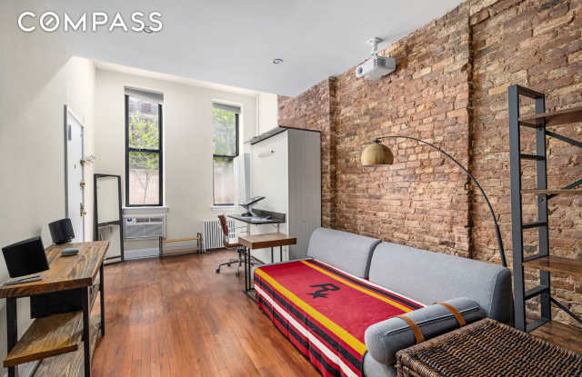 143 Sullivan Street - 143 Sullivan Street, New York City, NY 10012 143 Sullivan Street - 143 Sullivan Street, New York City, NY 10012
