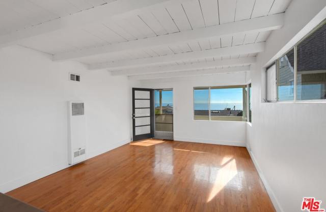25121 Malibu Rd - 25121 Malibu Road, Malibu, CA 90265